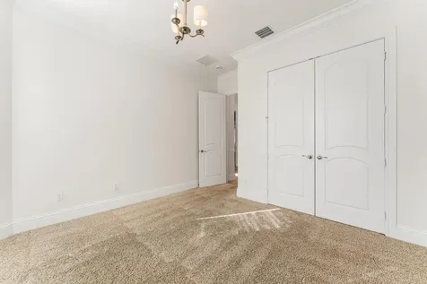 191 SE Calmo Circle Port Saint Lucie FL 34984