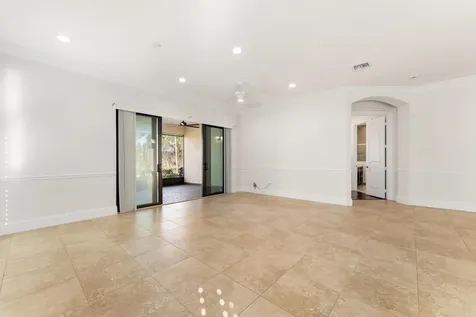 191 SE Calmo Circle Port Saint Lucie FL 34984