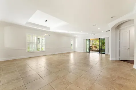 191 SE Calmo Circle Port Saint Lucie FL 34984