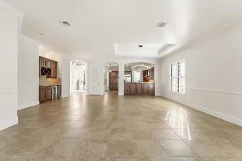 191 SE Calmo Circle Port Saint Lucie FL 34984