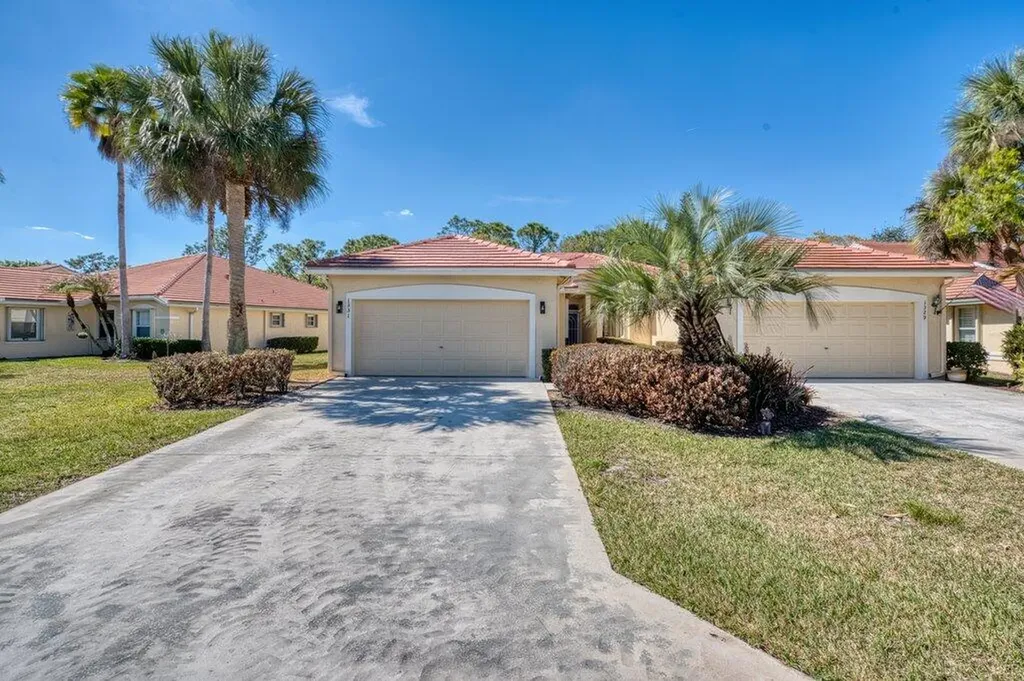 1331 Sw Greens Pointe Way Palm City FL 34990