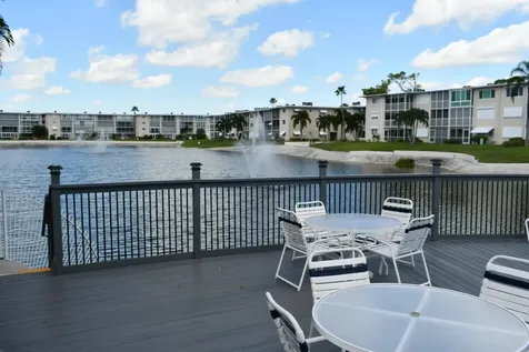 2606 S Garden Drive Lake Worth FL 33461