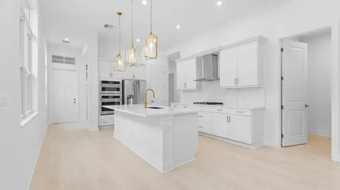 108 Se Via Tirso Port Saint Lucie FL 34952