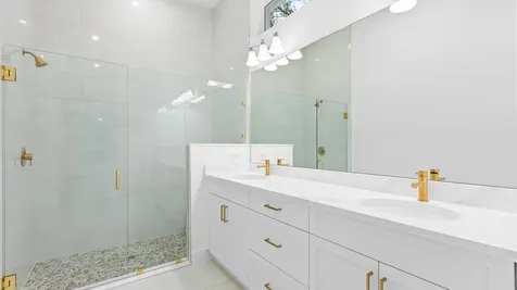 108 Se Via Tirso Port Saint Lucie FL 34952