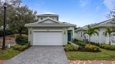 108 Se Via Tirso Port Saint Lucie FL 34952