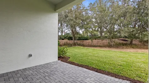 108 Se Via Tirso Port Saint Lucie FL 34952