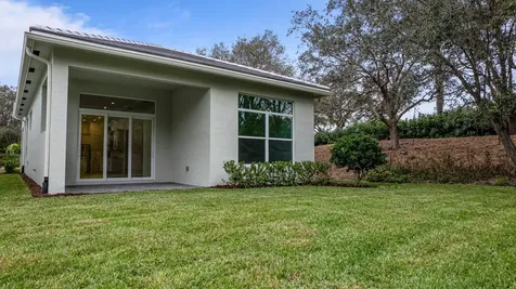 108 Se Via Tirso Port Saint Lucie FL 34952