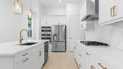 108 Se Via Tirso Port Saint Lucie FL 34952