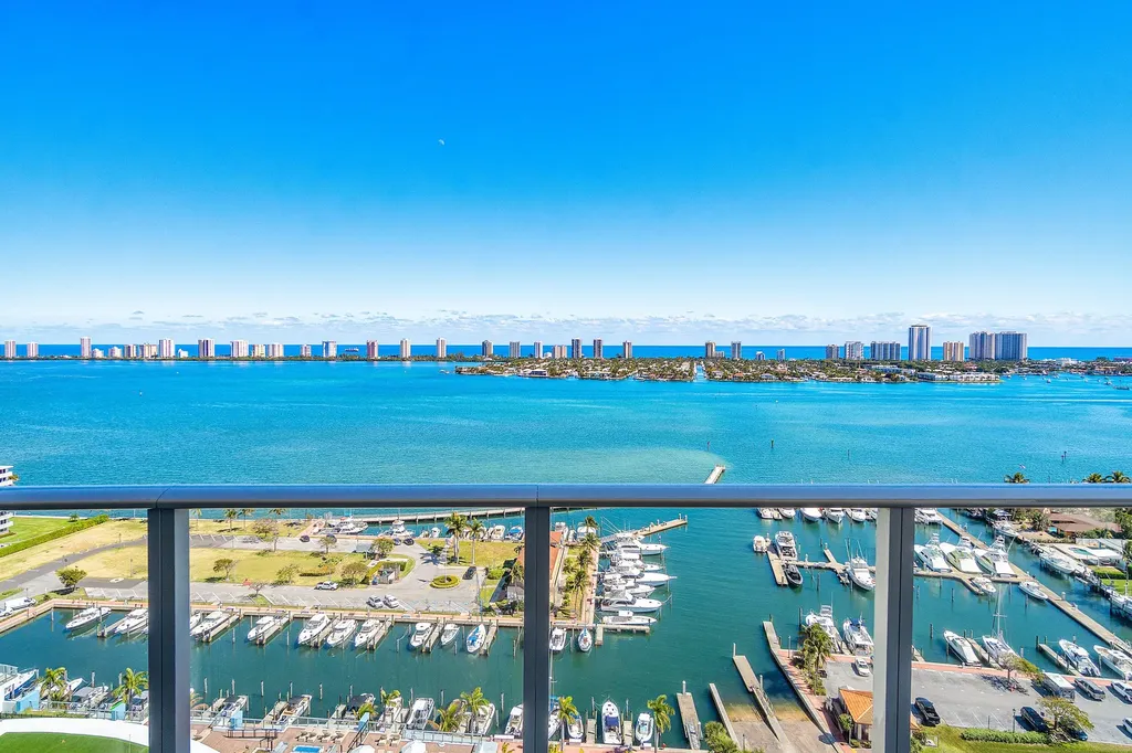 220 Lake Shore Drive Lake Park FL 33403
