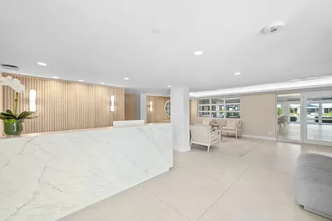 2784 S Ocean Boulevard Palm Beach FL 33480