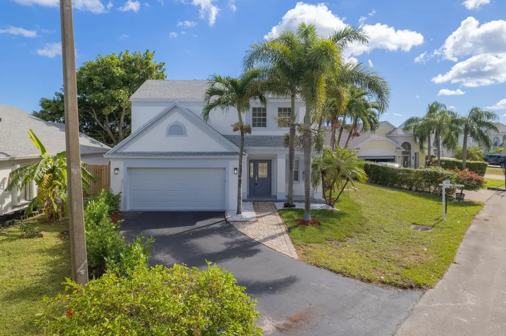 31 Swallow Drive Boynton Beach FL 33436