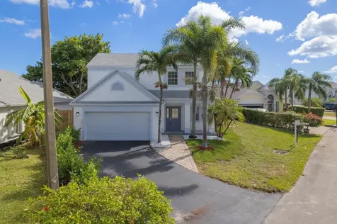 31 Swallow Drive Boynton Beach FL 33436