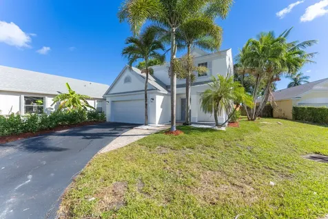 31 Swallow Drive Boynton Beach FL 33436