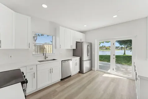 31 Swallow Drive Boynton Beach FL 33436