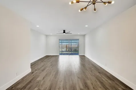 2520 SW 14th Court Boynton Beach FL 33426