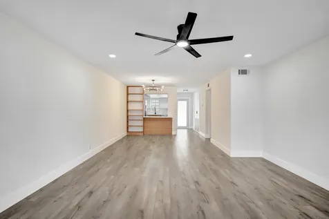 2520 SW 14th Court Boynton Beach FL 33426