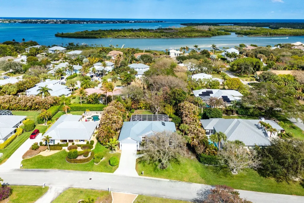 3741 Se Bowsprit Court Stuart FL 34997