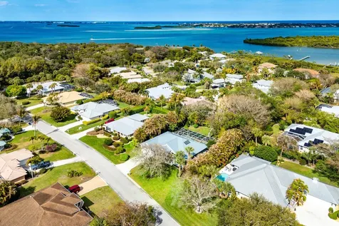 3741 Se Bowsprit Court Stuart FL 34997
