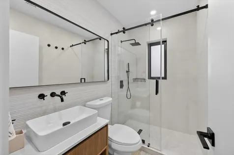 2601 Sw 26th Lane Miami FL 33133