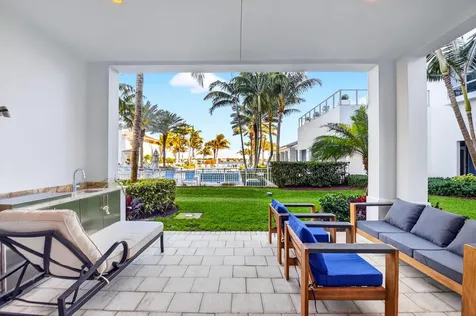 120 Water Club Court North Palm Beach FL 33408