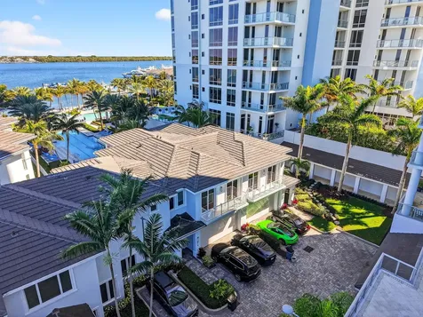 120 Water Club Court North Palm Beach FL 33408