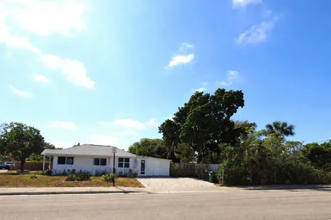 631 N C Street Lake Worth Beach FL 33460