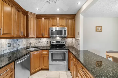 322 Pine Ridge Circle Greenacres FL 33463
