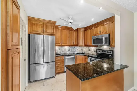 322 Pine Ridge Circle Greenacres FL 33463