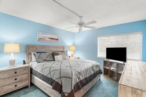 114 Lake Pine Circle Greenacres FL 33463