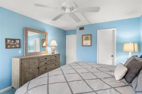 114 Lake Pine Circle Greenacres FL 33463