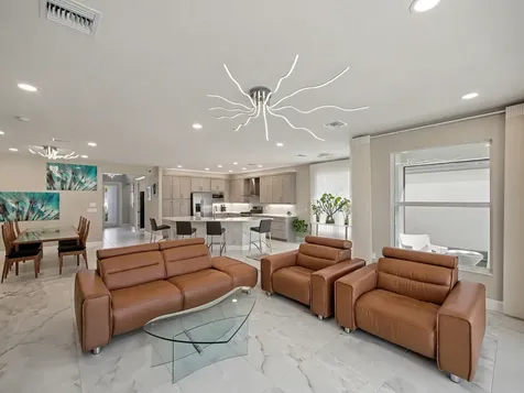 11862 Sw Bristol Bay Drive Port Saint Lucie FL 34987