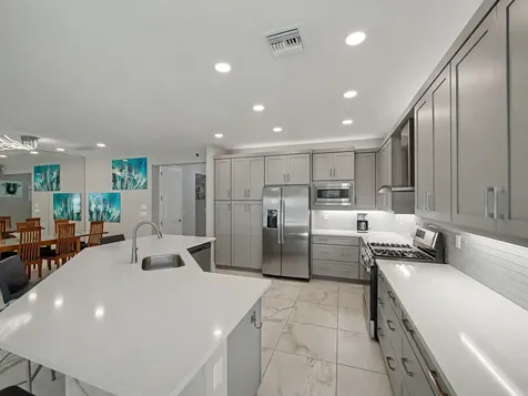 11862 Sw Bristol Bay Drive Port Saint Lucie FL 34987