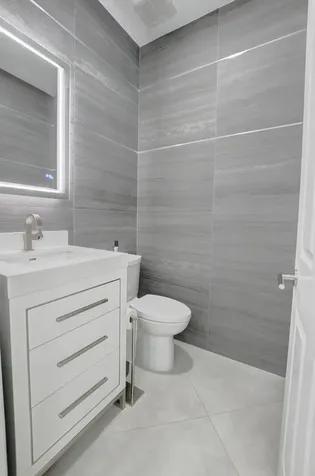 19211 N Creekshore Court Boca Raton FL 33498