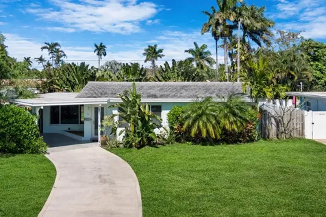 909 Se 16th Place Deerfield Beach FL 33441