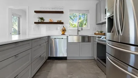 909 Se 16th Place Deerfield Beach FL 33441