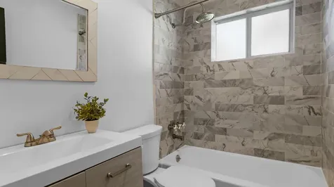 909 Se 16th Place Deerfield Beach FL 33441