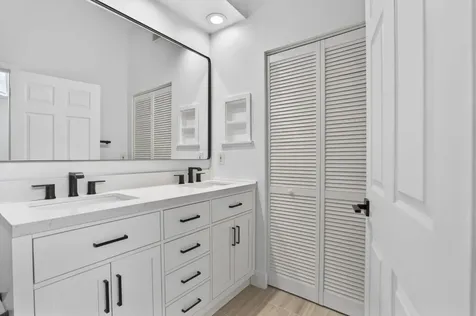 5230 Woodruff Lane Palm Beach Gardens FL 33418
