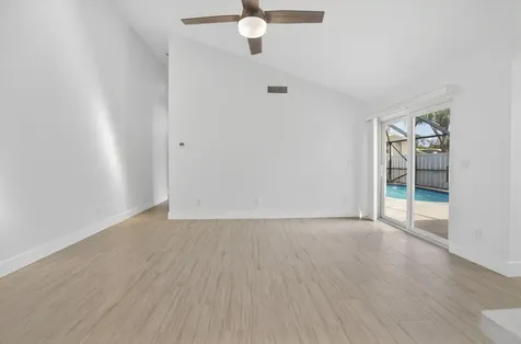 5230 Woodruff Lane Palm Beach Gardens FL 33418