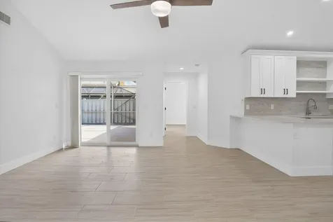 5230 Woodruff Lane Palm Beach Gardens FL 33418