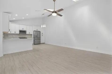 5230 Woodruff Lane Palm Beach Gardens FL 33418