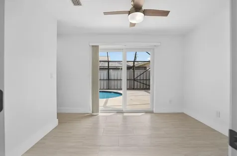 5230 Woodruff Lane Palm Beach Gardens FL 33418