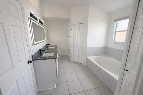 1718 Sw Brisbane Street Port Saint Lucie FL 34984
