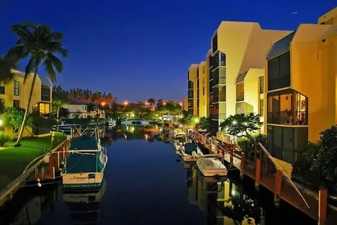 6 Royal Palm Way Boca Raton FL 33432