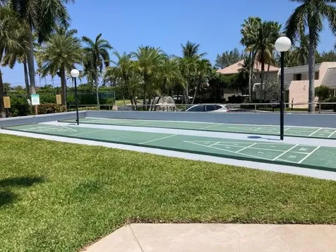 6 Royal Palm Way Boca Raton FL 33432