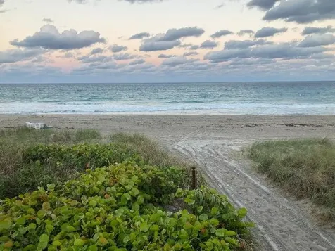 6 Royal Palm Way Boca Raton FL 33432
