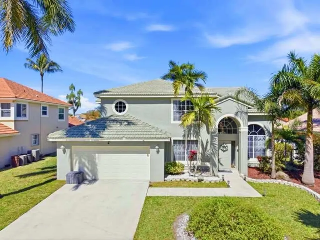 5528 Descartes Circle Boynton Beach FL 33472