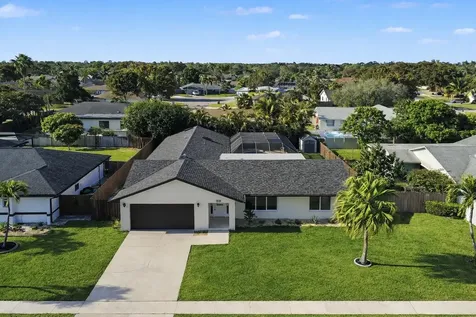12129 Stratford Street Wellington FL 33414