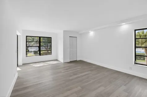 14475 Strathmore Lane Delray Beach FL 33446