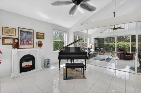 11893 Fountainside Circle Boynton Beach FL 33437
