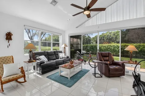 11893 Fountainside Circle Boynton Beach FL 33437